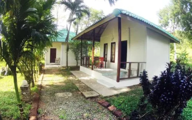 Tropical Paradise Leelawadee Resort