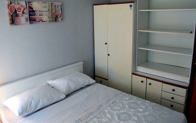 Apartment Take a Look