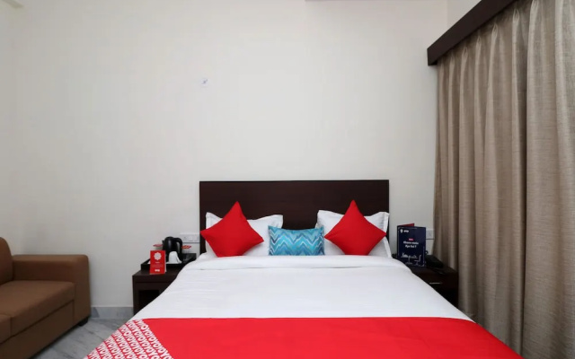 OYO 12143 Hotel SKD