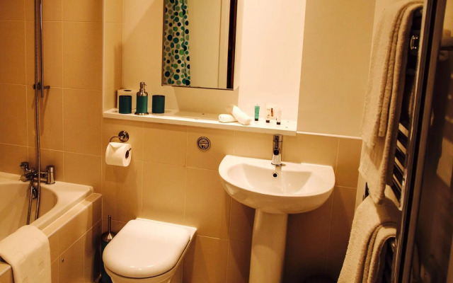 Diamond Apartments