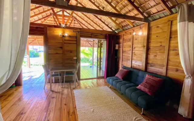 Raiatea - Nautilus Bungalow Pool