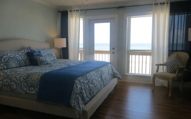 Comfort Breeze by RedAwning