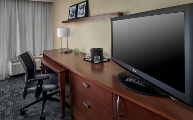 Courtyard by Marriott Boston Andover