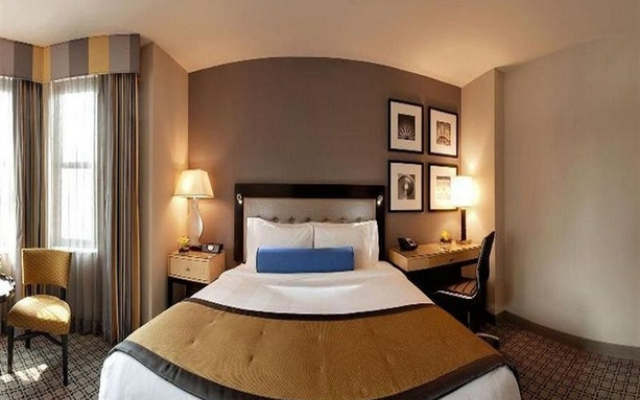 Latham Hotel - Downtown