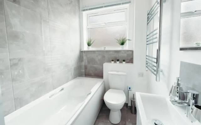 Arlan Apartments Comfort and Ease, Hinckley