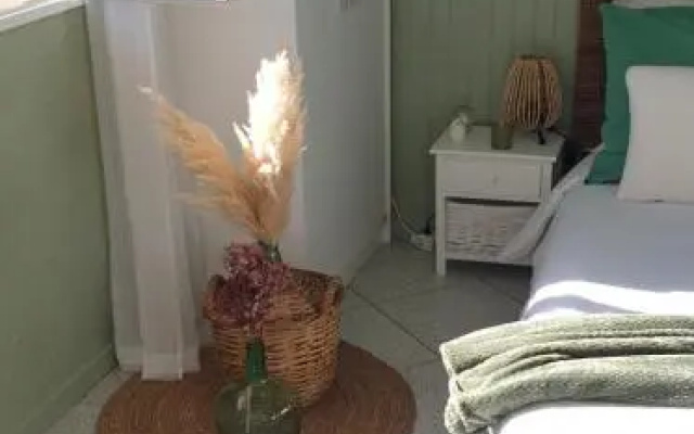 Studio indépendant dans maison individuelle