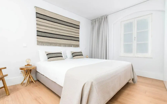 Limehome Evora Rua de Machede 52