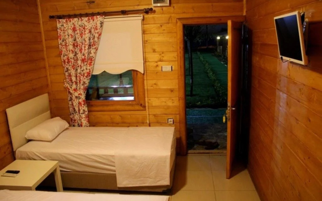 Huzur Motel