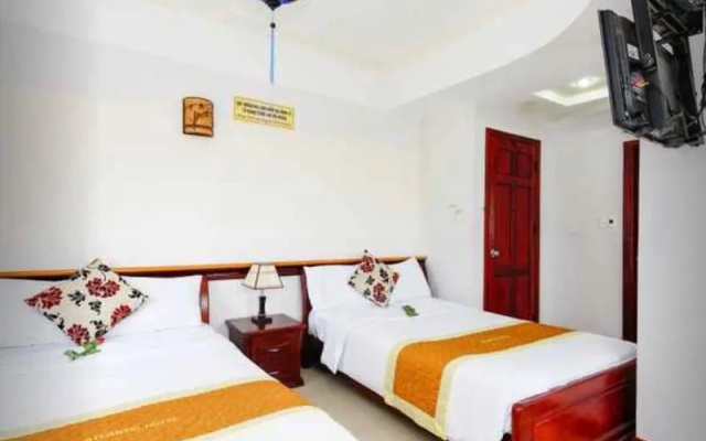 House Land Hotel 2 Da Nang by ZUZU
