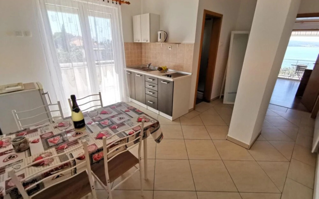 Apartment Maja 3 1 Mali