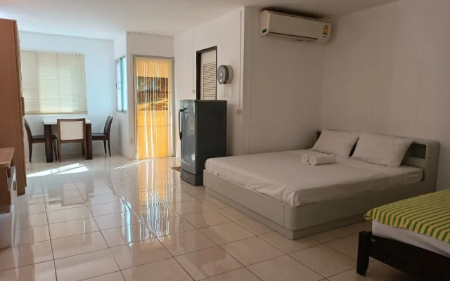 Grandview Condominia