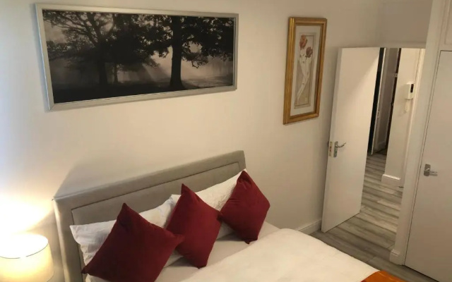 Luxury 2 Bedroom Flat in Abbey Wood, London