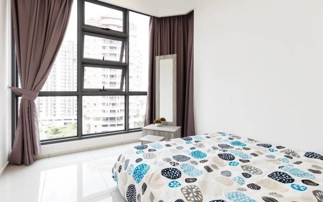 Modern & Cozy 2BR in Bukit Bintang