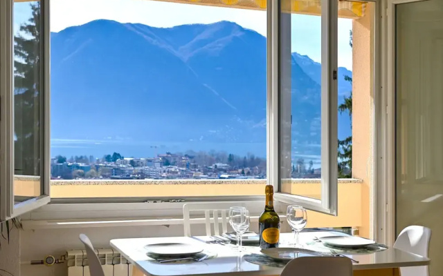 Lugano's Hills Lake View