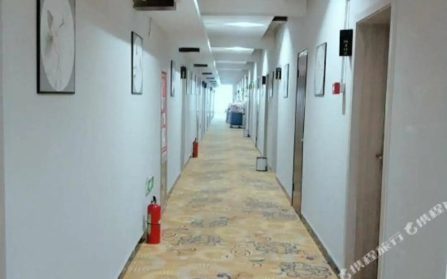 Wanyun Hotel