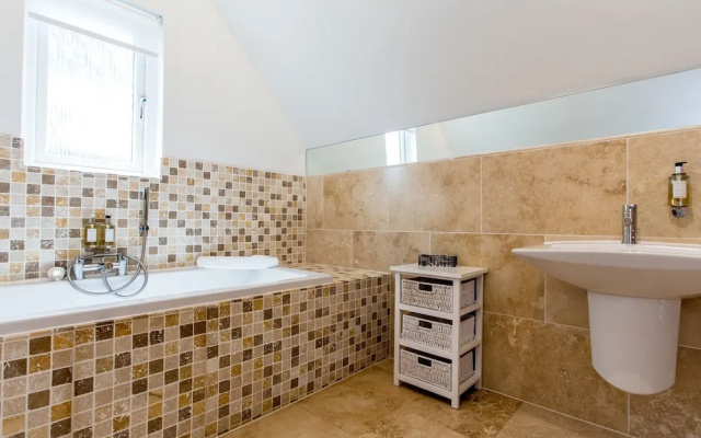 Trewhiddle Villa 18