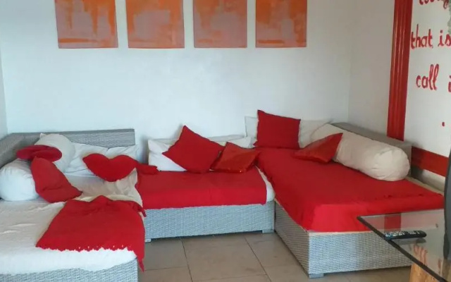 Beach House Hostel