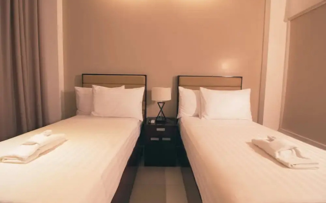 Aura Condotel