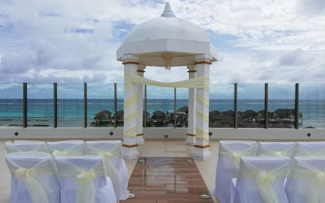 Palafitos Overwater Bungalows, All & More Inclusive - Adults Only