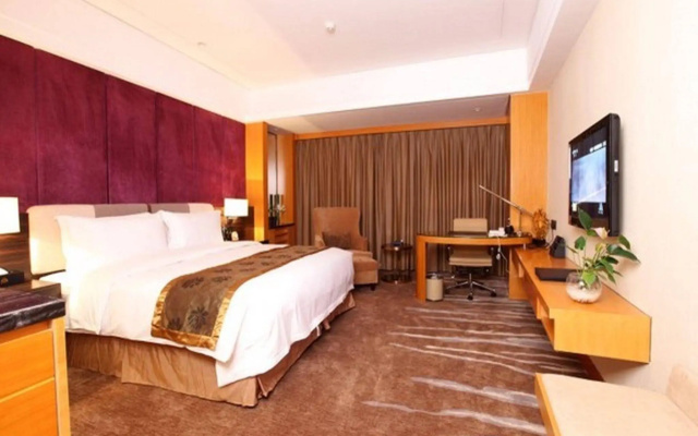 Days Hotel & Suites Mingfa Xiamen