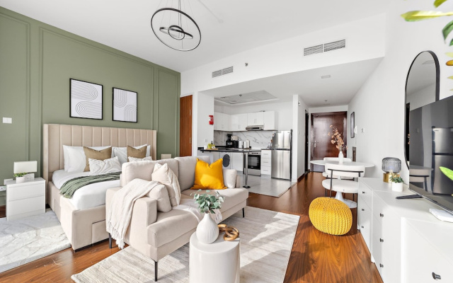 Silkhaus Lux Studio Binghatti Pearl Near Mall