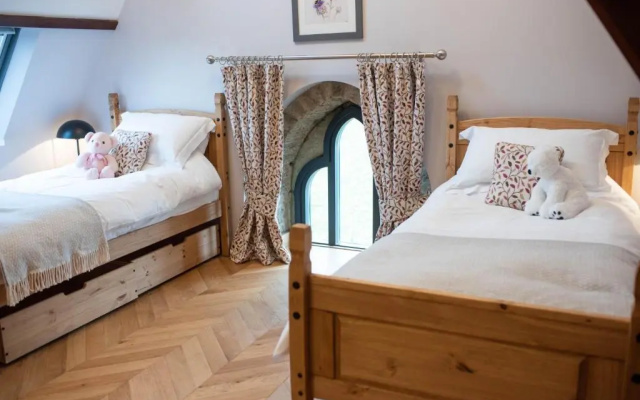 The Tiny Chapel with Hot Tub