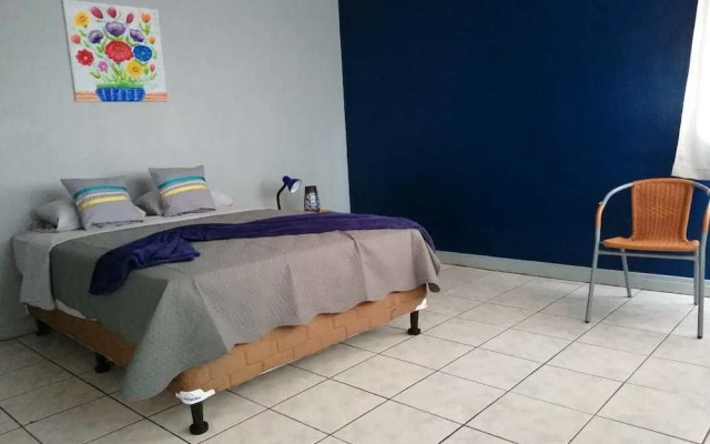 Hostal Casa Azul