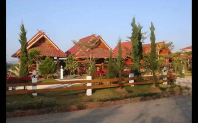 Rayong Phurua Resort