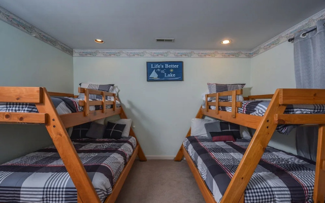 Bearadise 3 Bedroom House