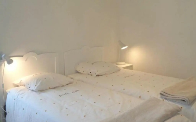 Gîte Salt-en-Donzy, 5 pièces, 8 personnes - FR-1-496-10
