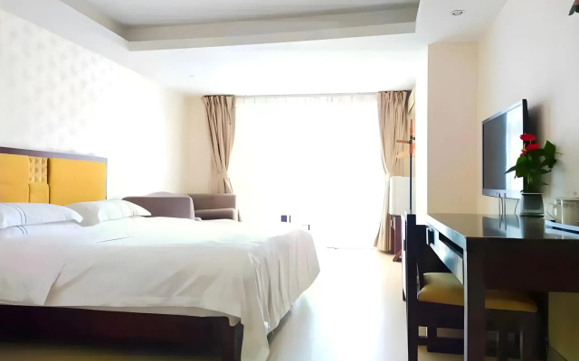 Royal River Apartment