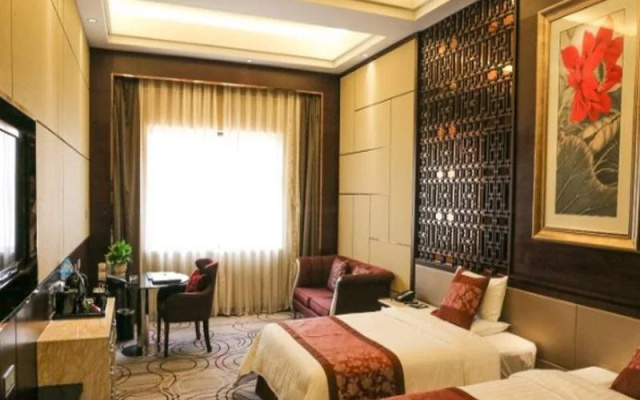 Shun He International Hotel
