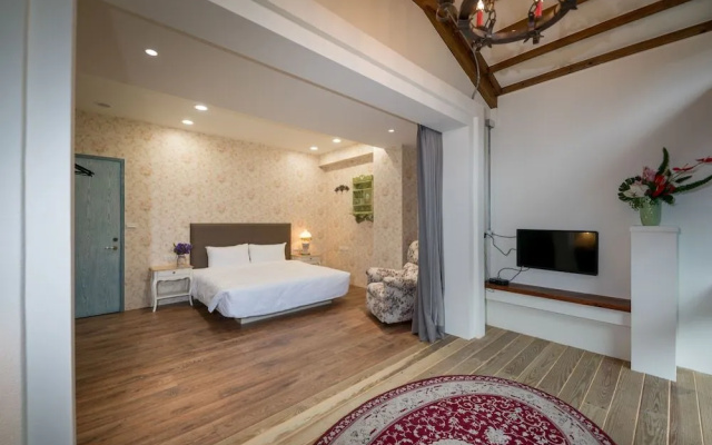 R&J GuestHouse