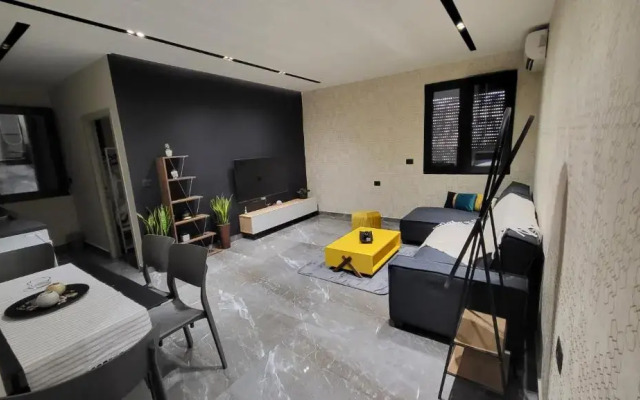 La Mirage Apartment 05