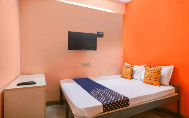 Spot On Annai Guest House