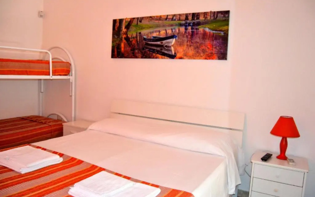 L'Aurora Apartments