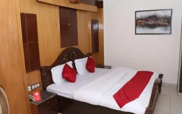 Hotel Highland Inn by OYO