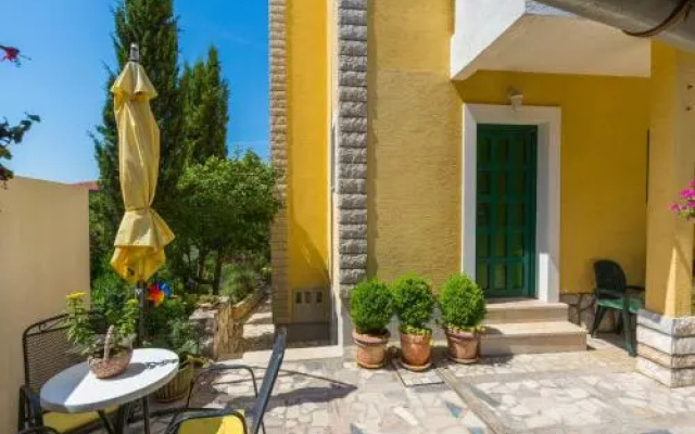 Apartments Neno 1
