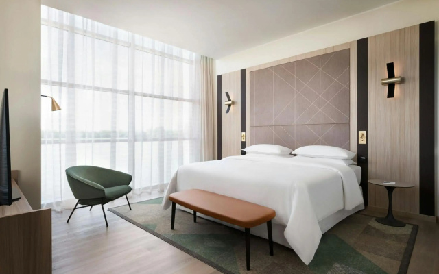 Sheraton Milan Malpensa Airport Hotel & Conference Center