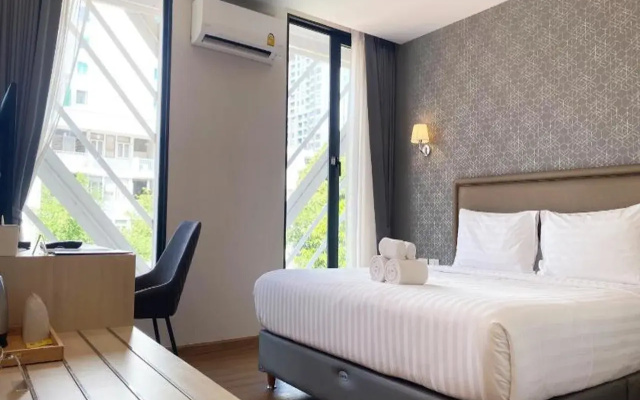 Lucky Hotel Bangkok