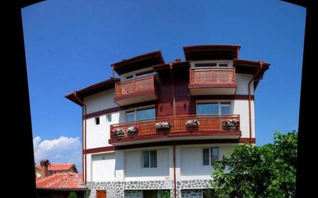 Отель Zigen House Болгария, Банско - отзывы, цены и фото номеров - забронировать отель Zigen House онлайн вид на фасад