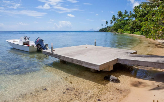 TAHAA - Private Beach Villa