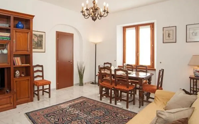 Casa Visconti--Apt