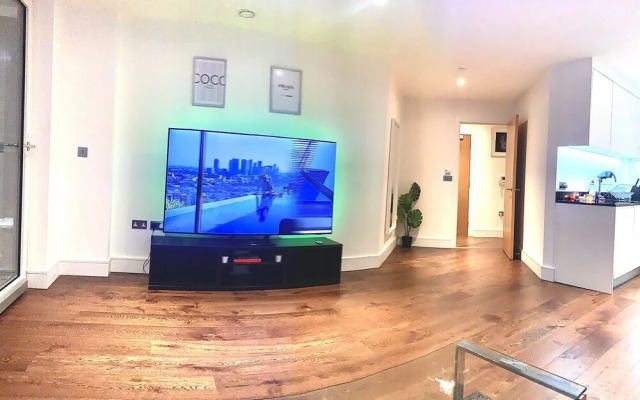 Stunning 1-bed Apartment in London Royal Excel