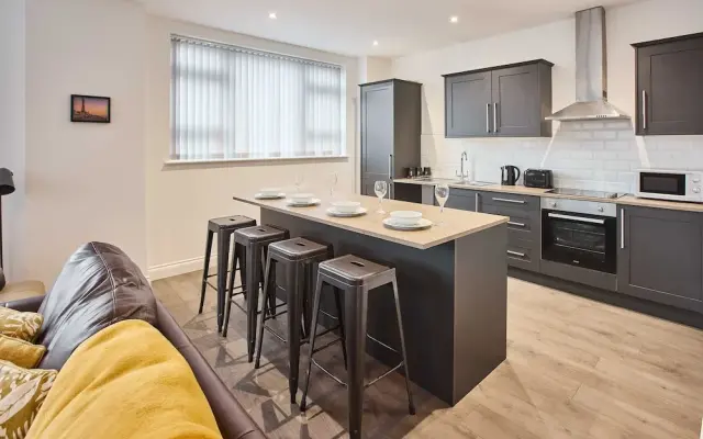 Host Stay Promenade Suite