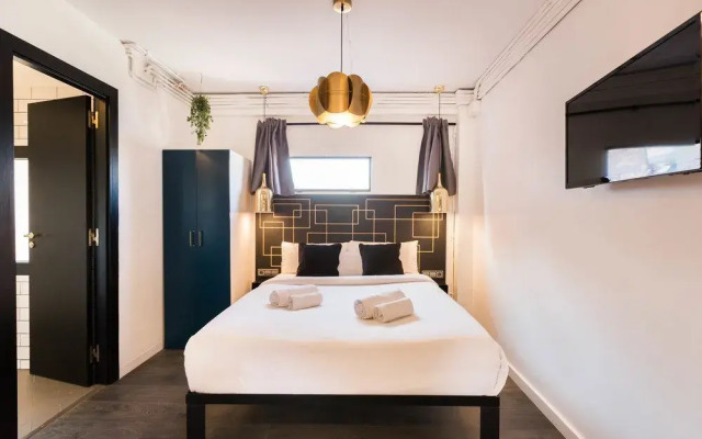 No 23 The Streets Apartments Barcelona