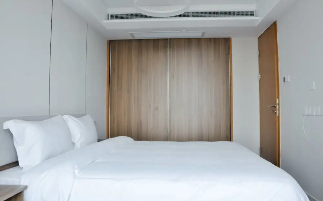 Elite Space of Landsea Apartment