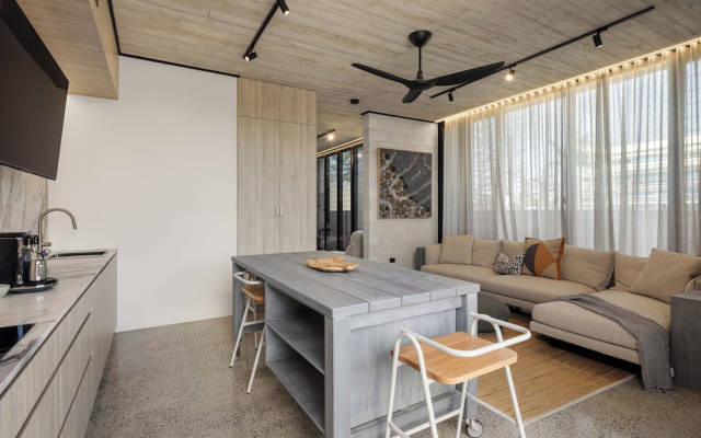 Oatland 26 Esplanade Coastal Retreat