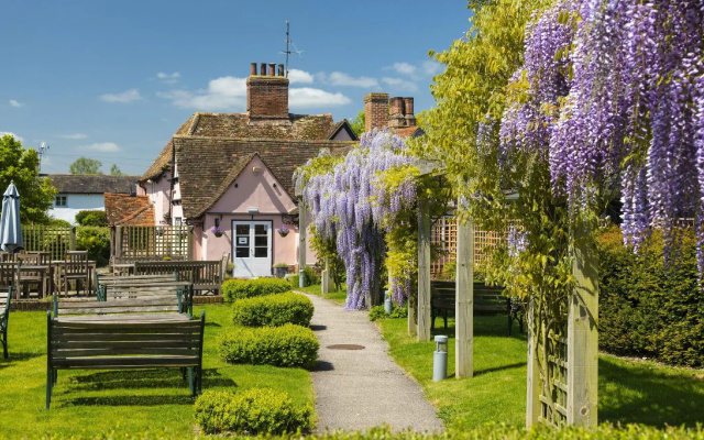 The Red Lion Inn