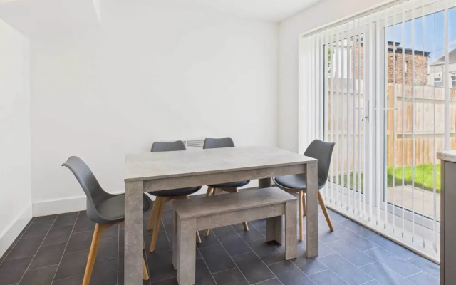 Host Stay Holland Street Townhouse II